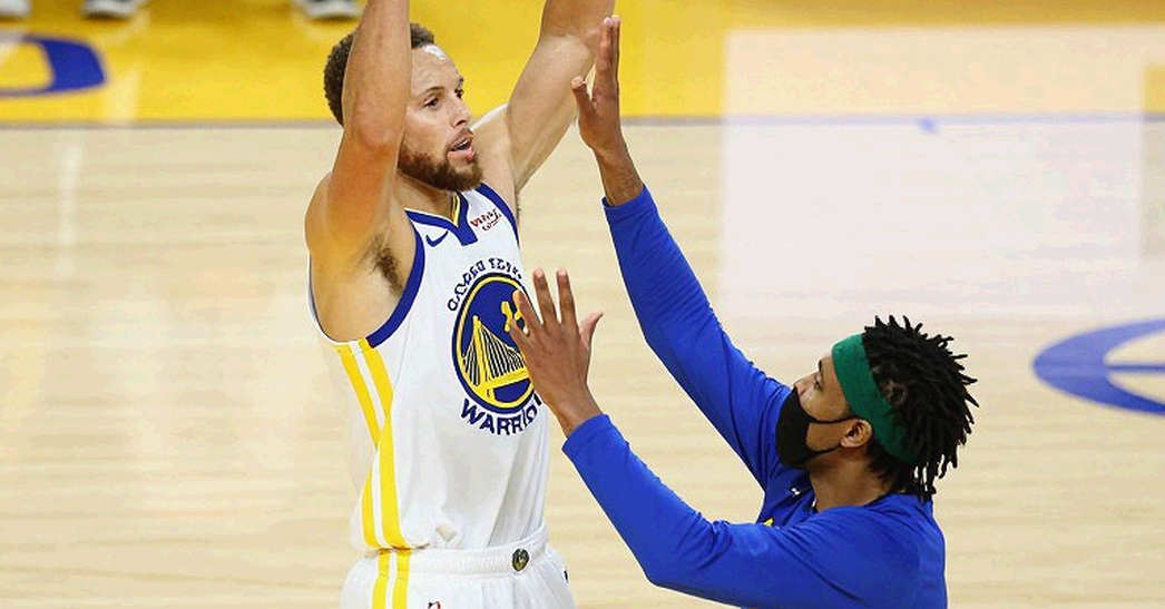 Breen xin lỗi, LeBron phủ nhận: Khi ngôi sao nắm quyền định nghĩa sự thật