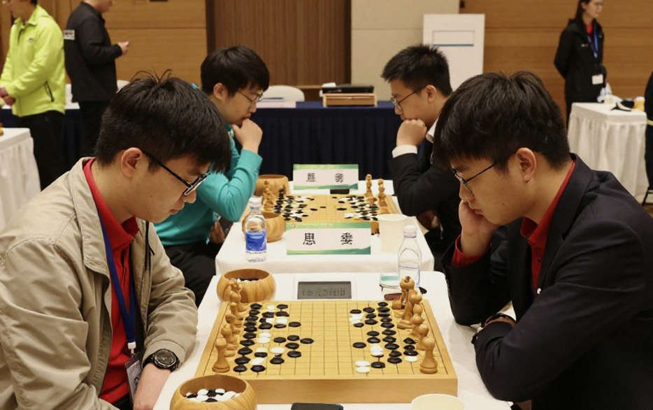 Samarkand và bài toán phòng ngự kép của Ấn Độ tại Olympiad cờ vua lần thứ 46