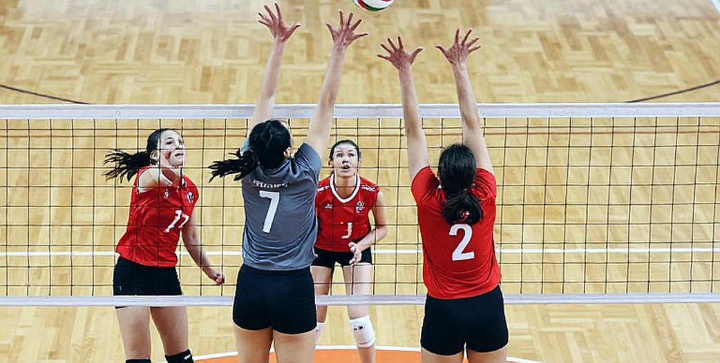 Nửa mét quyết định: vì sao bóng chuyền nữ Việt Nam vẫn phải sống nhờ ngôi sao